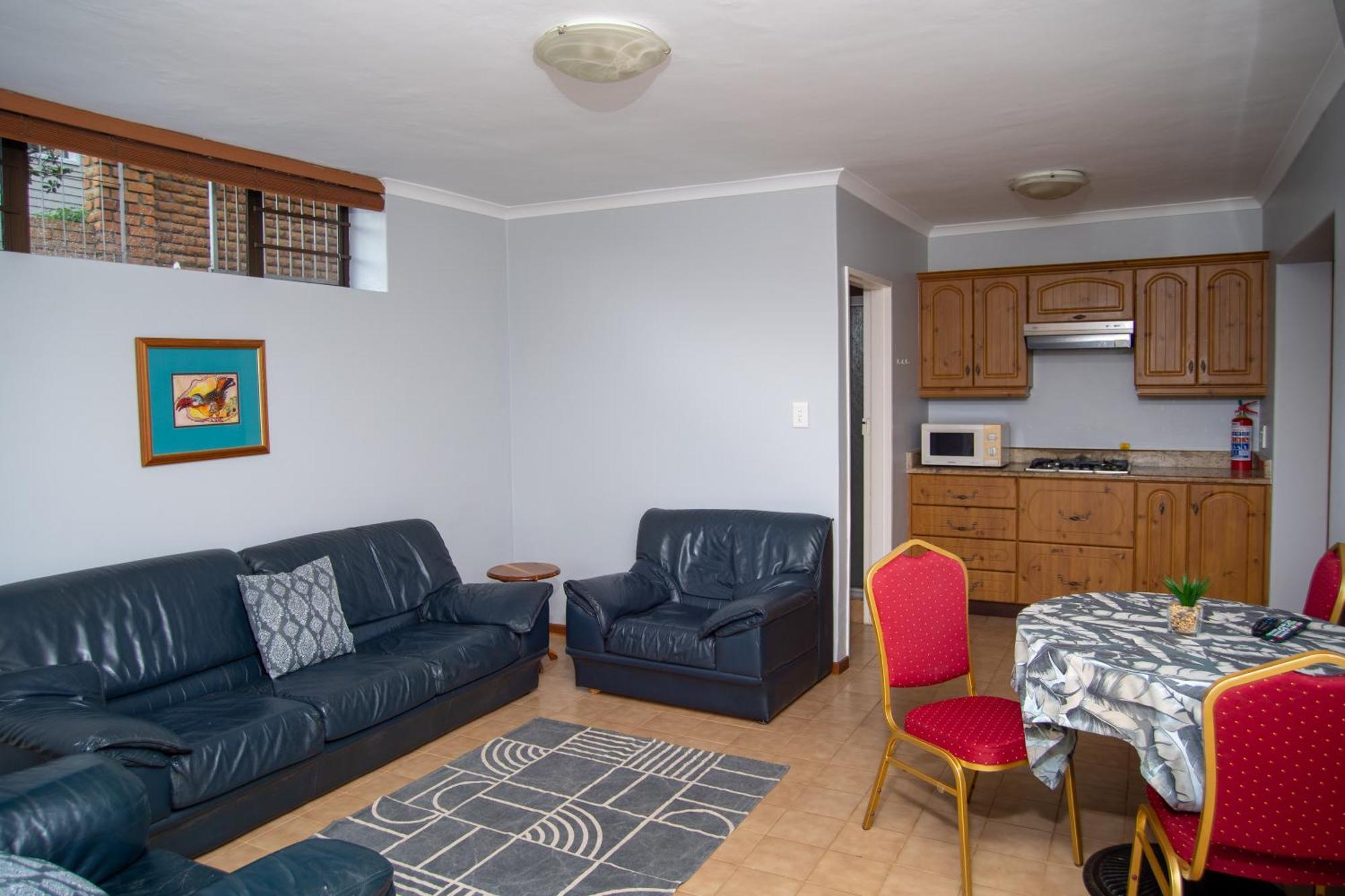 Great White Accommodation Kleinbaai Экстерьер фото